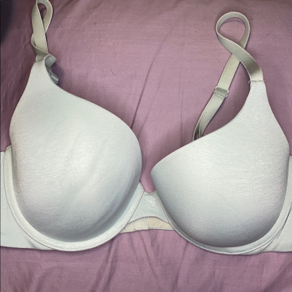 Victoria Secret padded perfect coverage bra